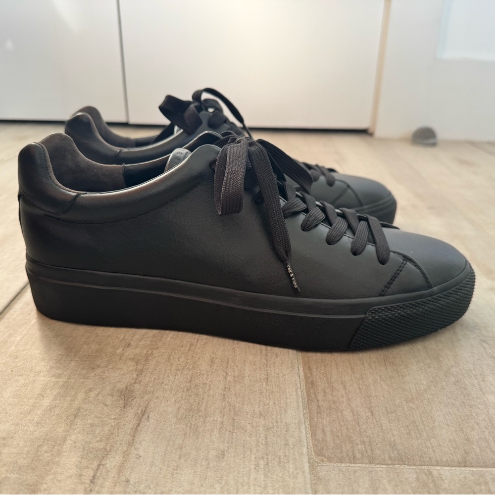 Rag & Bone Black Leather Sneakers Sleek Minimalist Design
